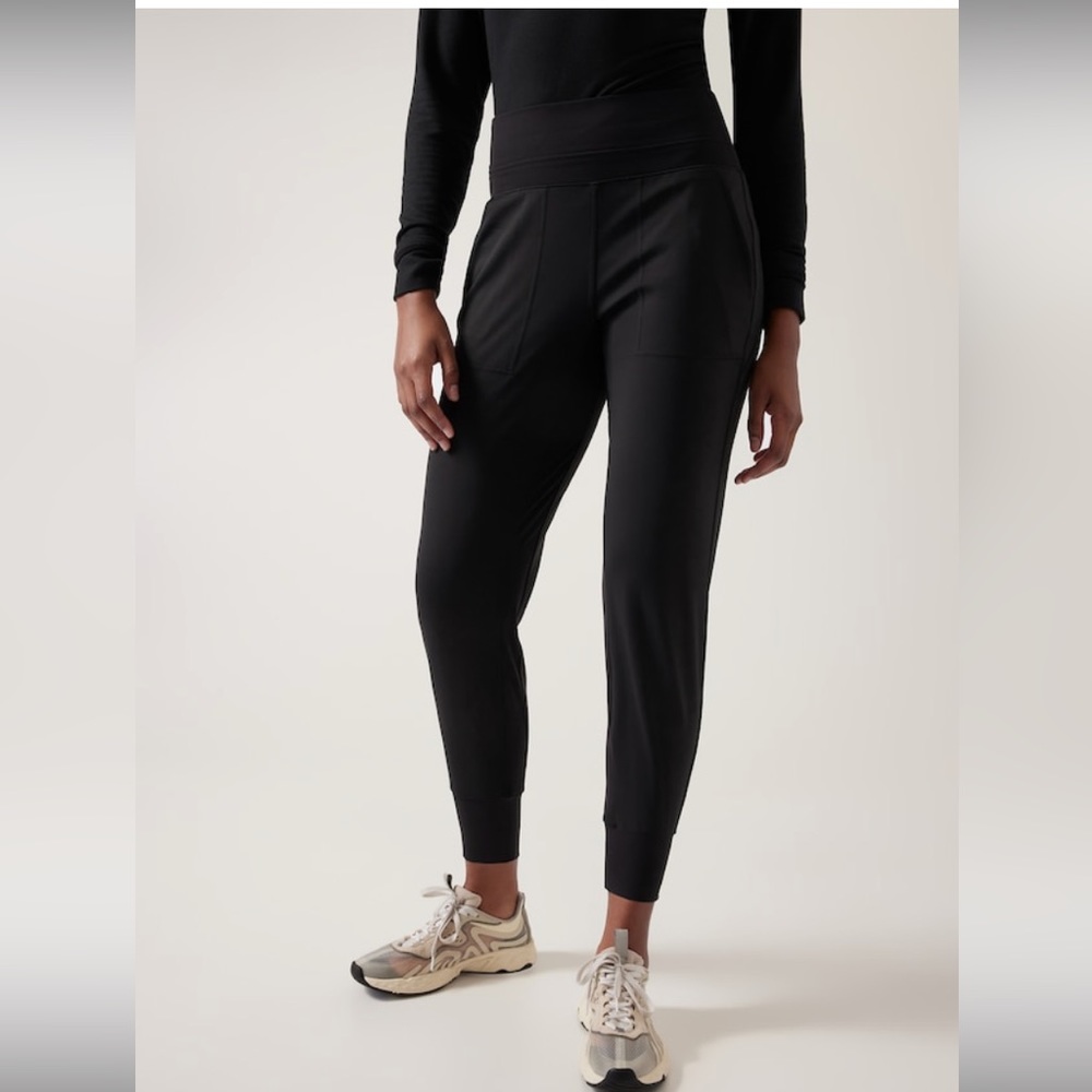 Athleta Venice Jogger